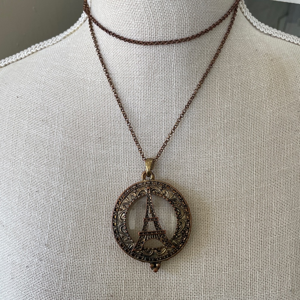 Eiffel Tower Pendant Necklace with magnifying glass